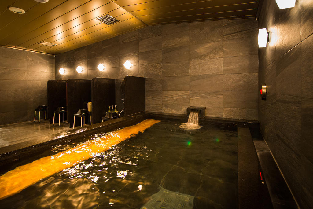 Natural Hot Spring Super Hotel Kumamoto Chamber Of Commerce Esterno foto